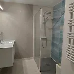 아파트 Spacieux A Argeles, Terrasse + Parking Prive - Fr-1-776-27 *